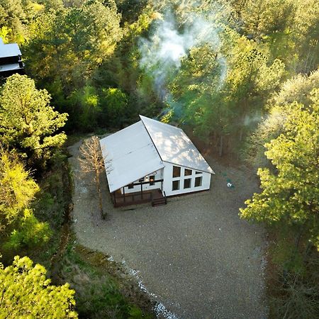 New Farmhouse-Chic Cabin With Hot Tub & Firepit Broken Bow Exteriér fotografie