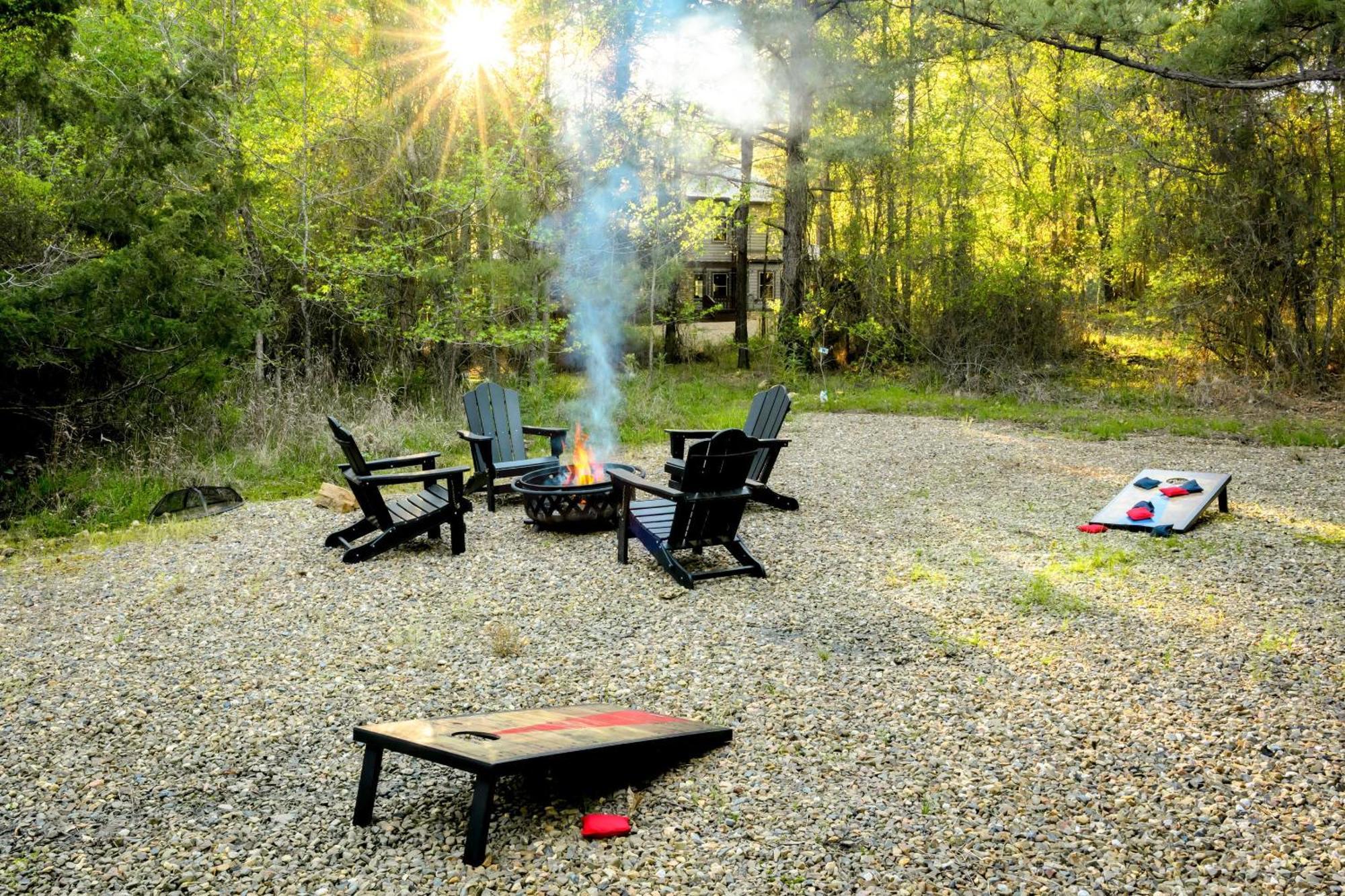 New Farmhouse-Chic Cabin With Hot Tub & Firepit Broken Bow Exteriér fotografie