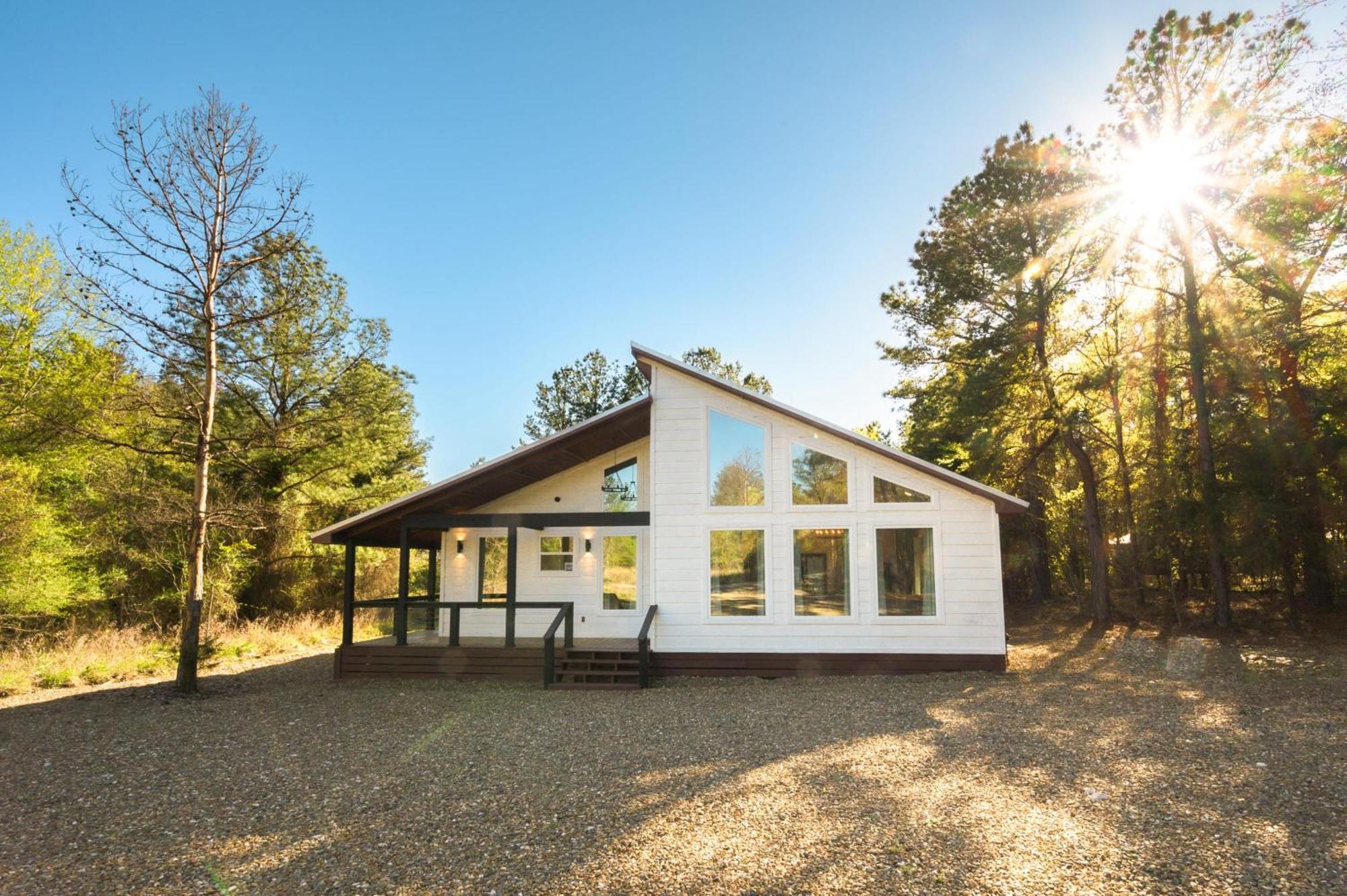 New Farmhouse-Chic Cabin With Hot Tub & Firepit Broken Bow Exteriér fotografie